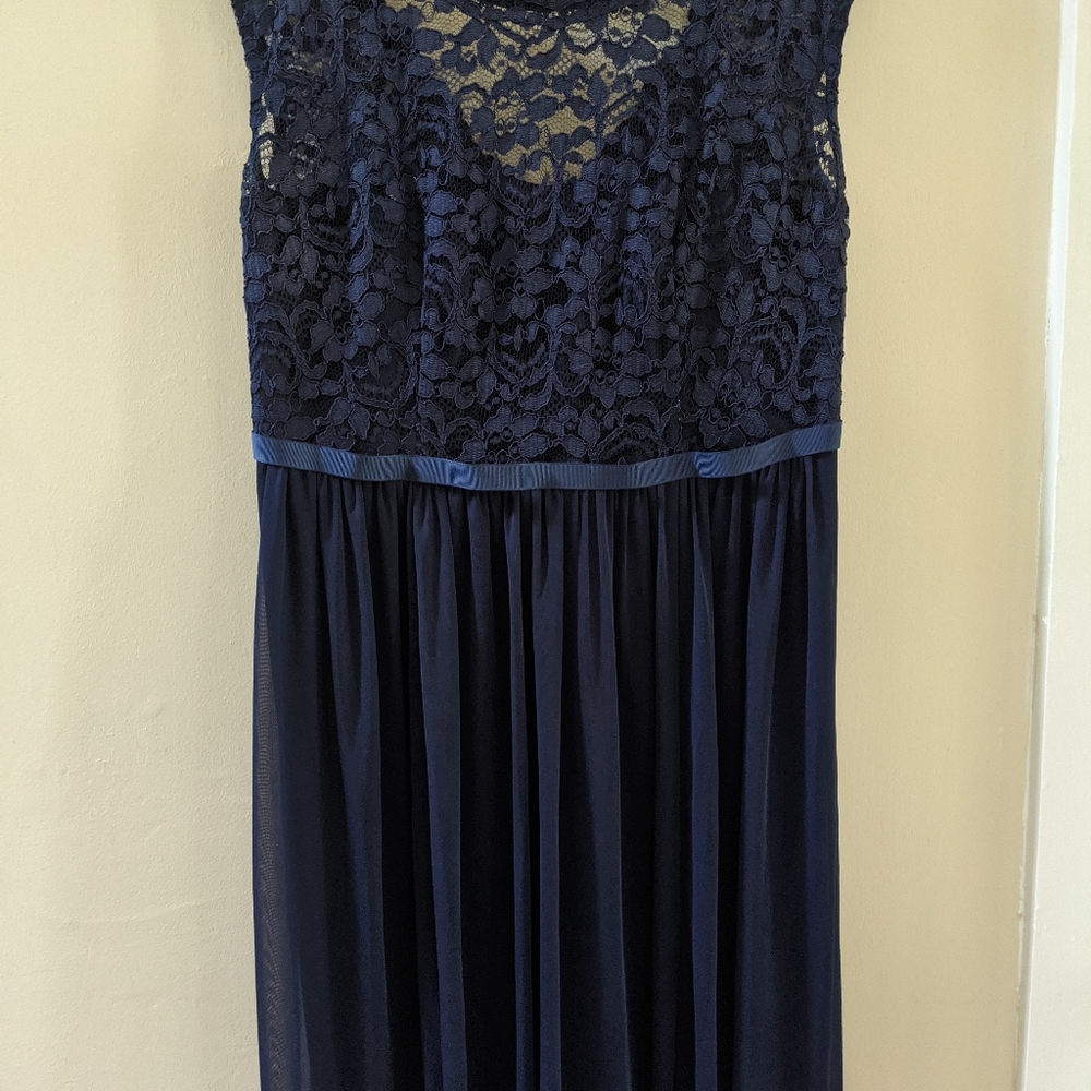 David's Bridal cocktail/bridesmaids dress